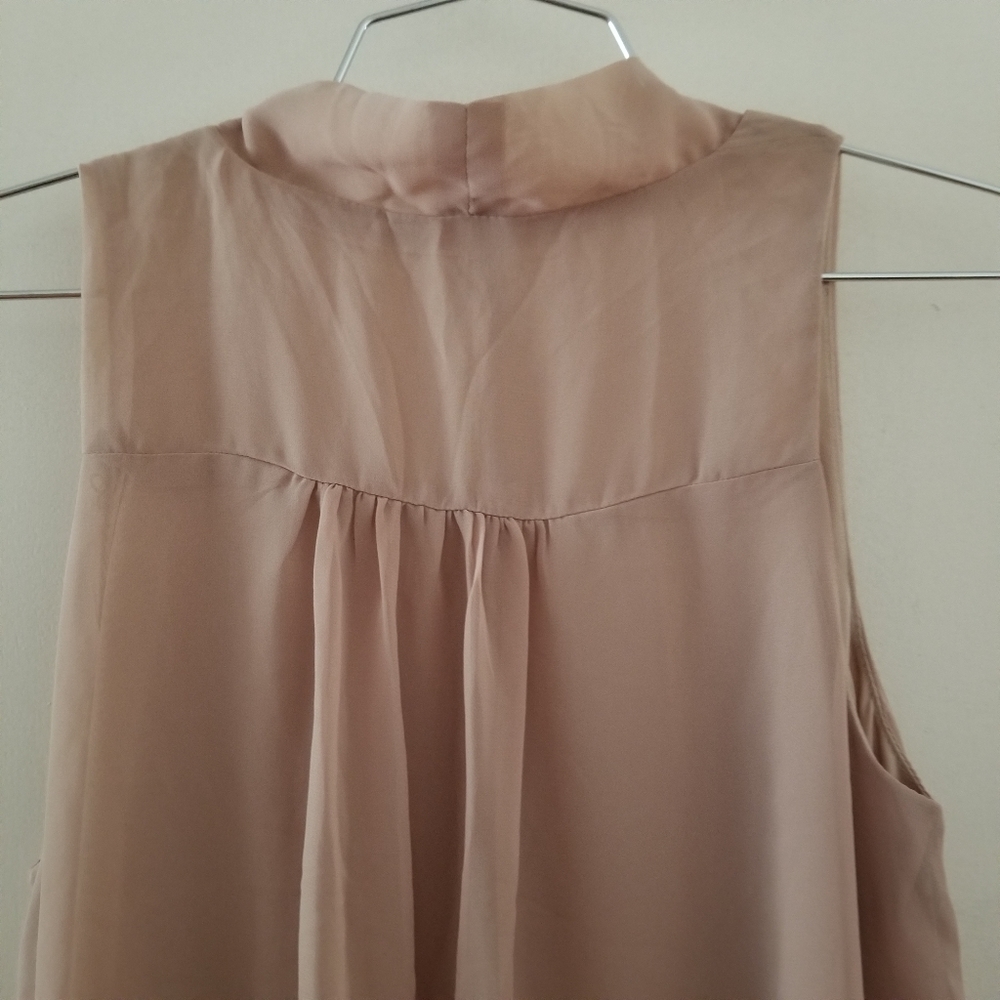 Forever 21 Taupe Tie Neck Flowy Dress - Picture 5 of 7